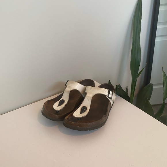 Birkenstock Shoes - Birkenstock Madrid. White strap.